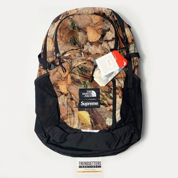 Supreme the north face pocono backpack deals leaves